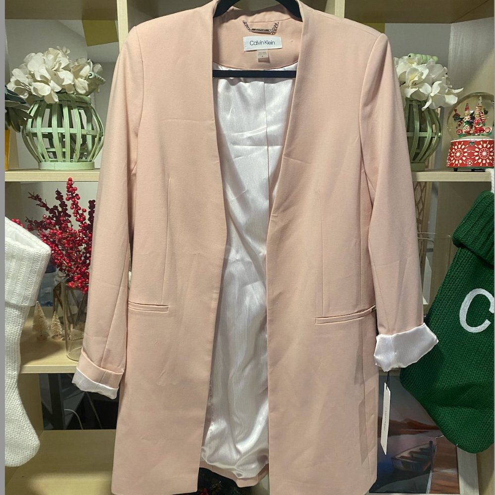 Open Front Collarless Blazer